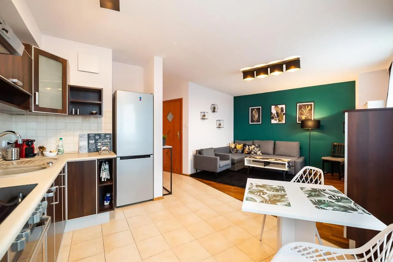 Apartament Saska Kępa Emerald Studio Warszawa